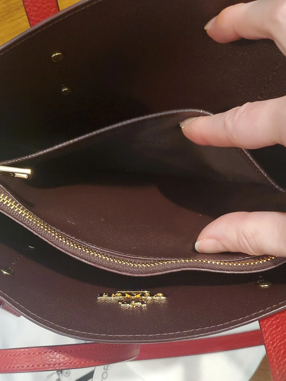 NWOT Charlie 28 Carryall Bag